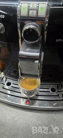 Saeco Syntia , снимка 2 - Кафемашини - 51980577