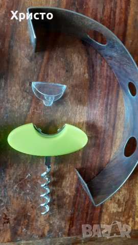 комплект тирбушон , отварачка и запушалки дизайнерски, стомана и светло зелени пластмасови части, снимка 7 - Аксесоари за кухня - 37716110