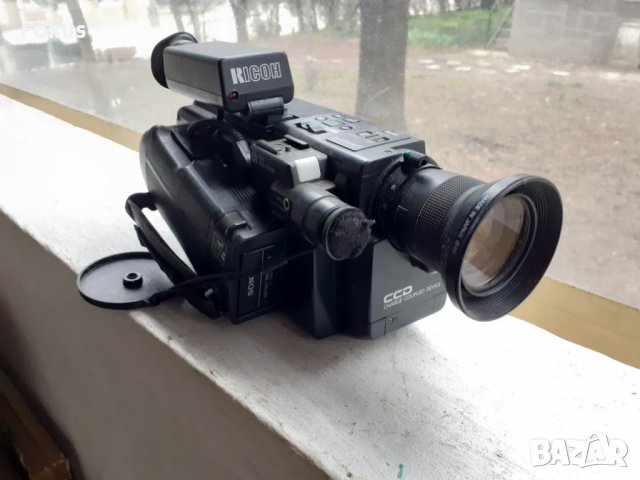 Стара камера Ricoh, снимка 1 - Антикварни и старинни предмети - 39954099