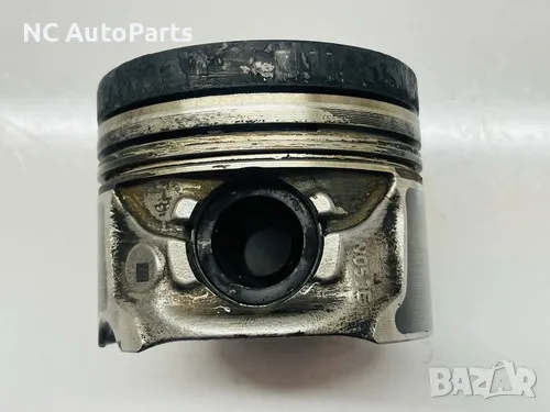 Бутало за БМВ BMW 2 series F46 216d 1.5 дизел B37C15A 834 BMW 2017, снимка 5 - Части - 49476699