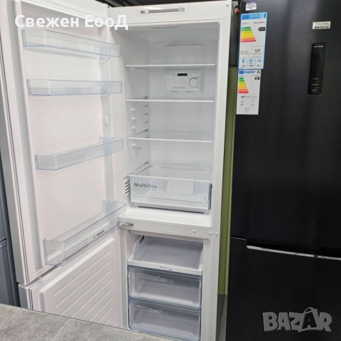хладилник с фризер BOSCH - 185sm.- бял, снимка 8 - Хладилници - 53474975