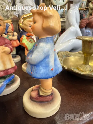 Порцеланова фигурка Hummel от Goebel №6285, снимка 3 - Антикварни и старинни предмети - 48517392