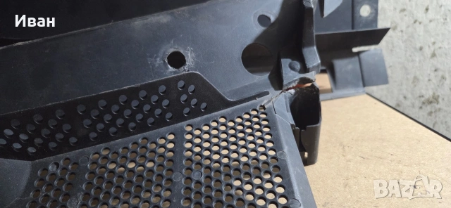 VW Golf 3 пластмаси под прозореца, снимка 2 - Части - 53421907