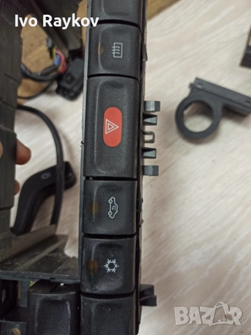 Панел , бутони , авариини за Opel Vectra B , 90503546 , снимка 2 - Части - 52028328