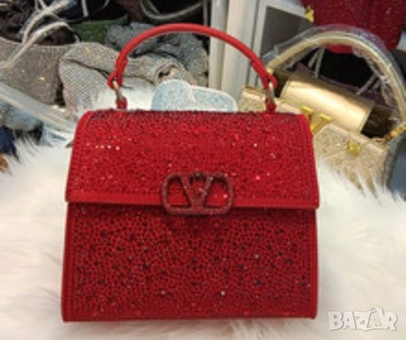 чанти valentino garavani 20*22см 