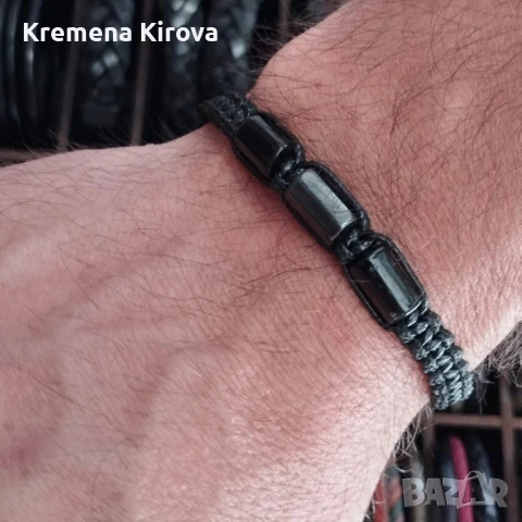 Унисекс гривна с най-силиния защитен камък-черен турмалин. Бижута Луди гъби.