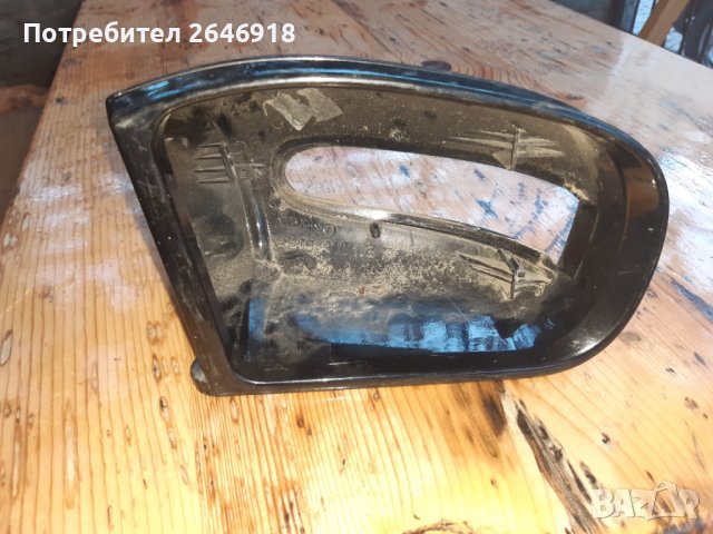 Капачка за дясно огледало за мерцедес  w203, снимка 3 - Части - 29316512