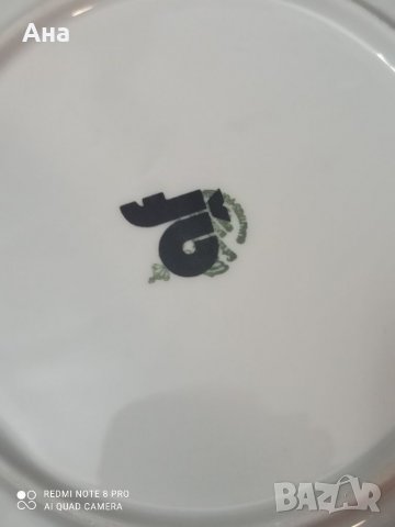 Красива порцеланова чиния , снимка 4 - Чинии - 37465977