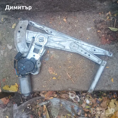 Стъкло повдигач Преден Десен За Нисан Микра 1995г / Nisan Micra 1995y, снимка 2 - Части - 47917251