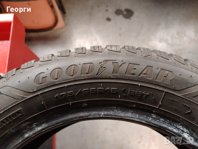 2бр.зимни гуми 175/65/15 Goodyear, снимка 3 - Гуми и джанти - 53217735