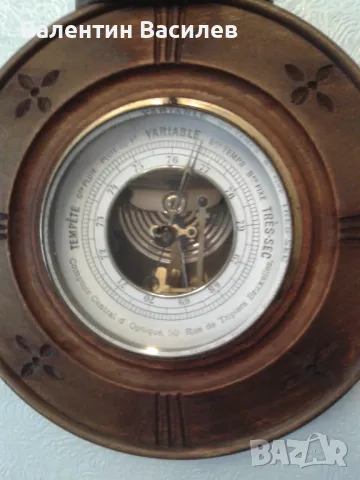 Стенен барометър, снимка 2 - Антикварни и старинни предмети - 48210581