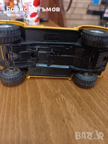 Количка Wrangler Fire Hawk 1:24 Made in Italy, снимка 5 - Колекции - 53215504