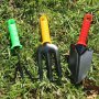 3739 Комплект градински инструменти с цветни дръжки, 3 броя, снимка 2