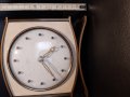 Часовник , снимка 1 - Антикварни и старинни предмети - 27868893