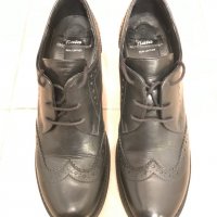 Обувки Bata, снимка 2 - Дамски ежедневни обувки - 33007688