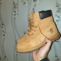 боти Timberland 6-Inch Classic Premium Waterproof  10361  номер 39 , снимка 18 - Дамски боти - 31643293