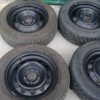 4 джанти със зимни гуми, снимка 1 - Гуми и джанти - 34959633