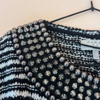 ZARA широк пуловер с шипове 🖤, снимка 3 - Блузи с дълъг ръкав и пуловери - 43699964