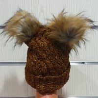 Нова зимна дамска шапка с 2 помпона/пуха, снимка 11 - Шапки - 35488809