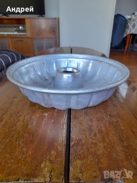 Стара алуминиева форма за кекс #20, снимка 1