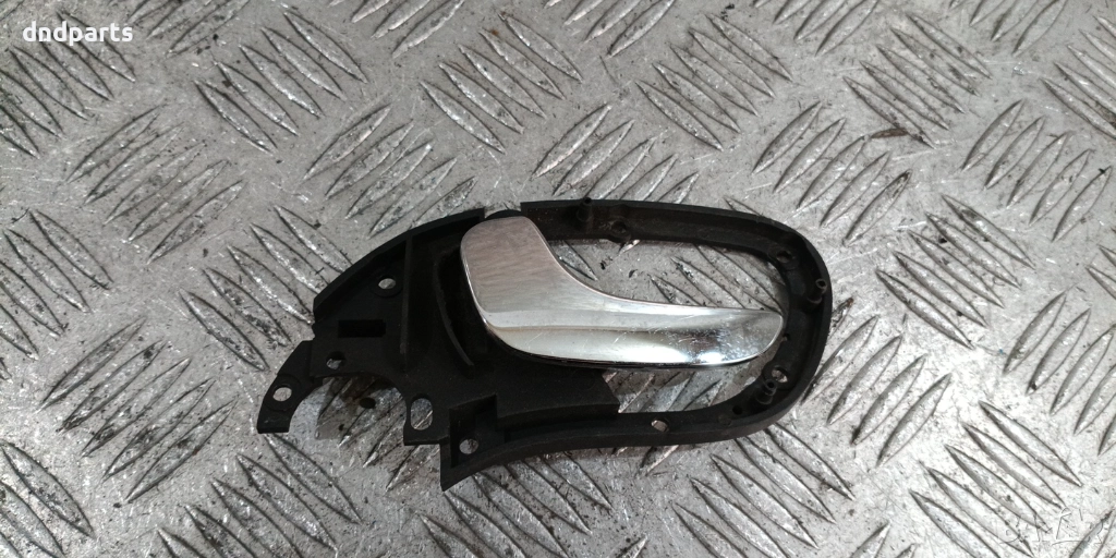 Дръжка врата Seat Leon 2003г.(предна лява) 1M0837115 , снимка 1