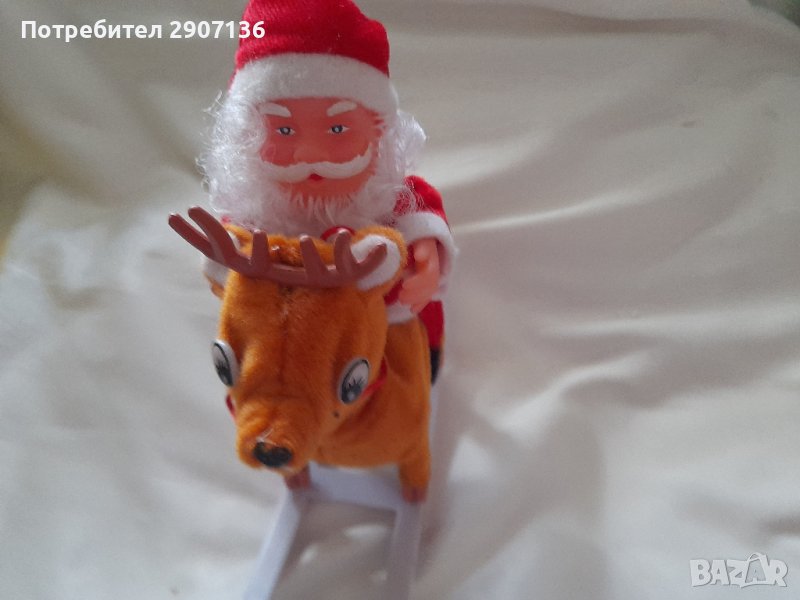 Дядо Коледа с еленче ,има батерии , снимка 1