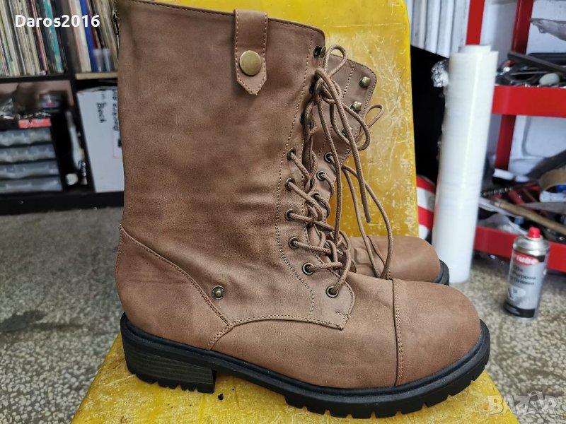 Страхотни боти 42 номер , снимка 1