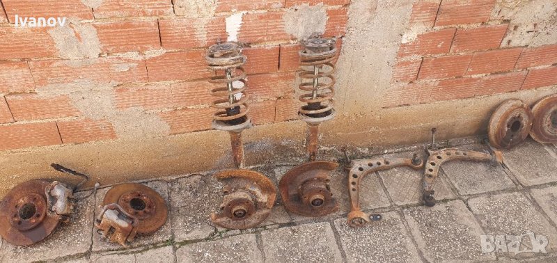 Предни амортисьори ляв десен шенкел за бмв е30 320i предни носачи  барабани спирачни апарати , снимка 1