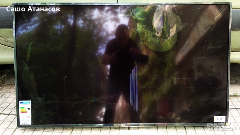LG 49UK6200PLA със счупена матрица ,LGP49DJ-17U1 ,EAX67872805(1.1) ,HC490DGG-SLTLC-A19X ,TWCM-K305D, снимка 1