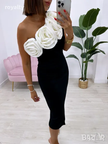 Дамска официална рокля с бели рози, снимка 1