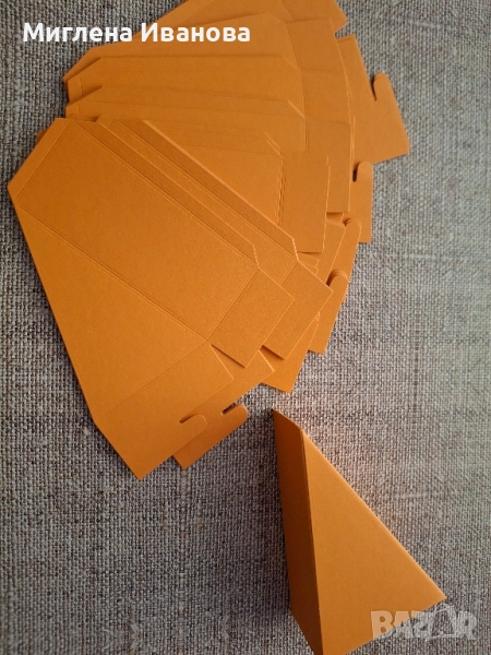 Заготовки от хартия - пеперуди, сърца и други , снимка 1