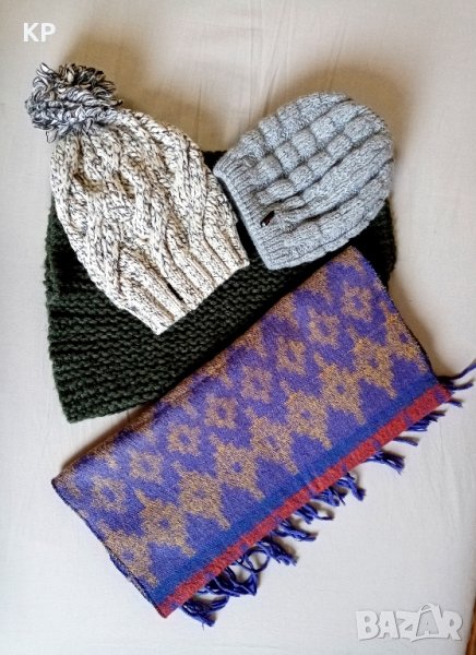 Зимни шапки и шалове , снимка 1