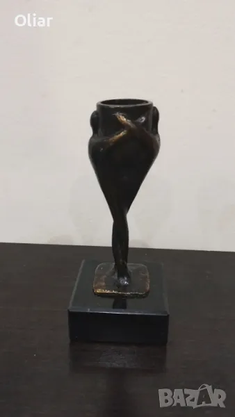 Чудесна статуетка /свещник от бронз и черен мрамор. , снимка 1