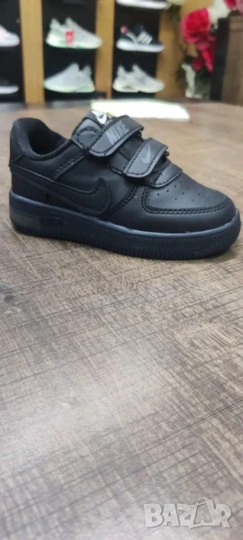 Маратонки за момиче  на едро nike, снимка 1