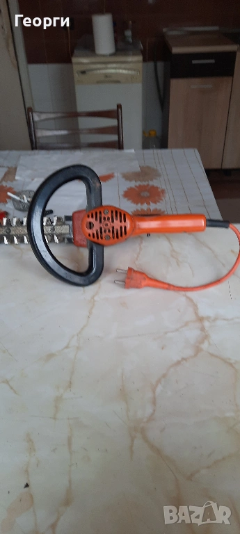 Продавам  електрически храсторез, снимка 1