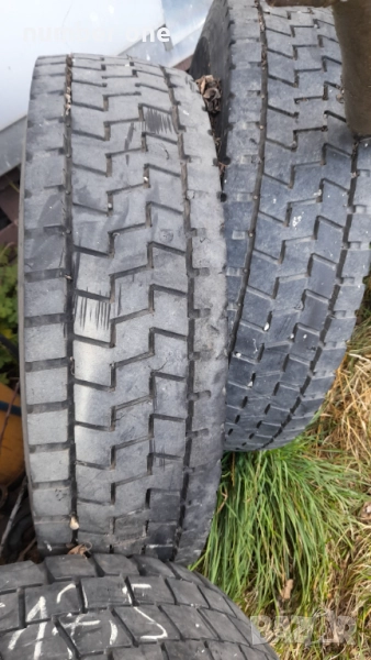 Гуми 225 75 17.5, снимка 1