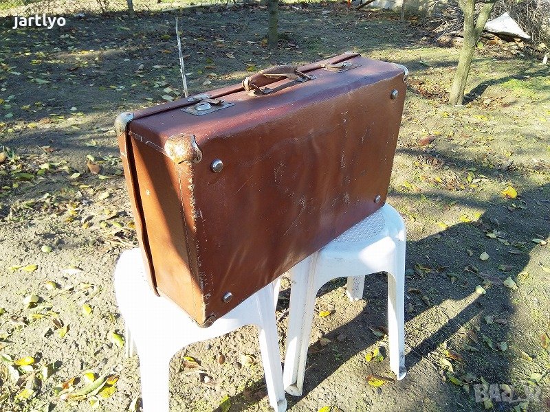 Старинен куфар, снимка 1