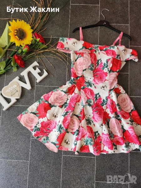 Дамска рокля, снимка 1