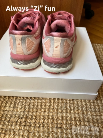 Дамски маратонки Asics Gel Nimbus 23, снимка 5 - Маратонки - 52374968