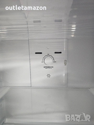 Хладилник с горна камера HISENSE RT422N4AWE, Total No Frost, 325 л, снимка 9 - Хладилници - 53248532