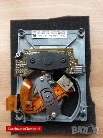 Philips CDM1 MK2 (Designed from Micro Seiki) , снимка 3 - Ресийвъри, усилватели, смесителни пултове - 52634813