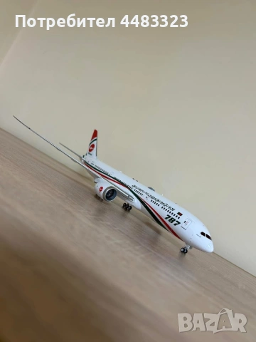 Макет на Boeing 787-9., снимка 4 - Колекции - 53076110