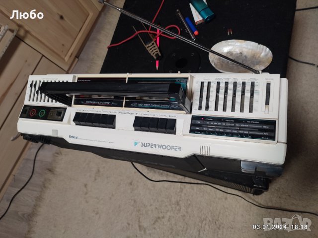 Радиокасетофон Eroica  ми, снимка 6 - Радиокасетофони, транзистори - 43643738