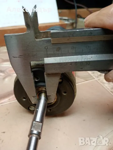 Високомоментен DC мотор PIVT M6-25/2 с регулатор на оборотите 0 до 2400rpm, снимка 2 - Електродвигатели - 49475410