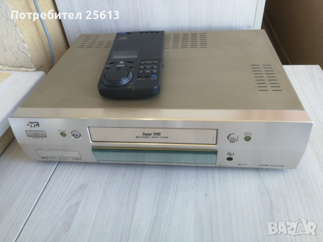 JVC HR-S9500, снимка 5 - Плейъри, домашно кино, прожектори - 51791290