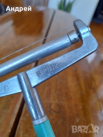 Стар уред,инструмент за рязане на сирене и кашкавал, снимка 5 - Антикварни и старинни предмети - 36853589