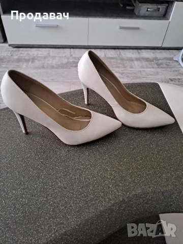 Елегантни обувки и джапанки, снимка 10 - Дамски елегантни обувки - 43306746