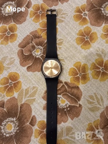  часовник swatch, снимка 1 - Водоустойчиви - 43063556