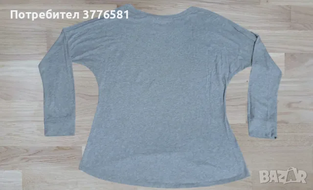 Оригинална дамска блуза Nike , снимка 2 - Блузи с дълъг ръкав и пуловери - 49703455