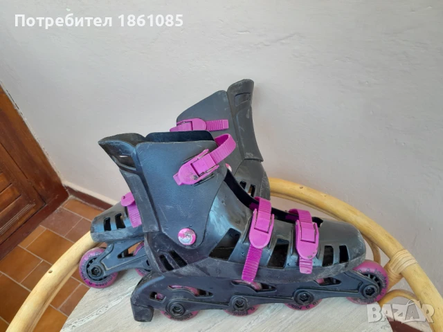 Комплект ролкови кънки, снимка 3 - Ролери, кънки - 48054814